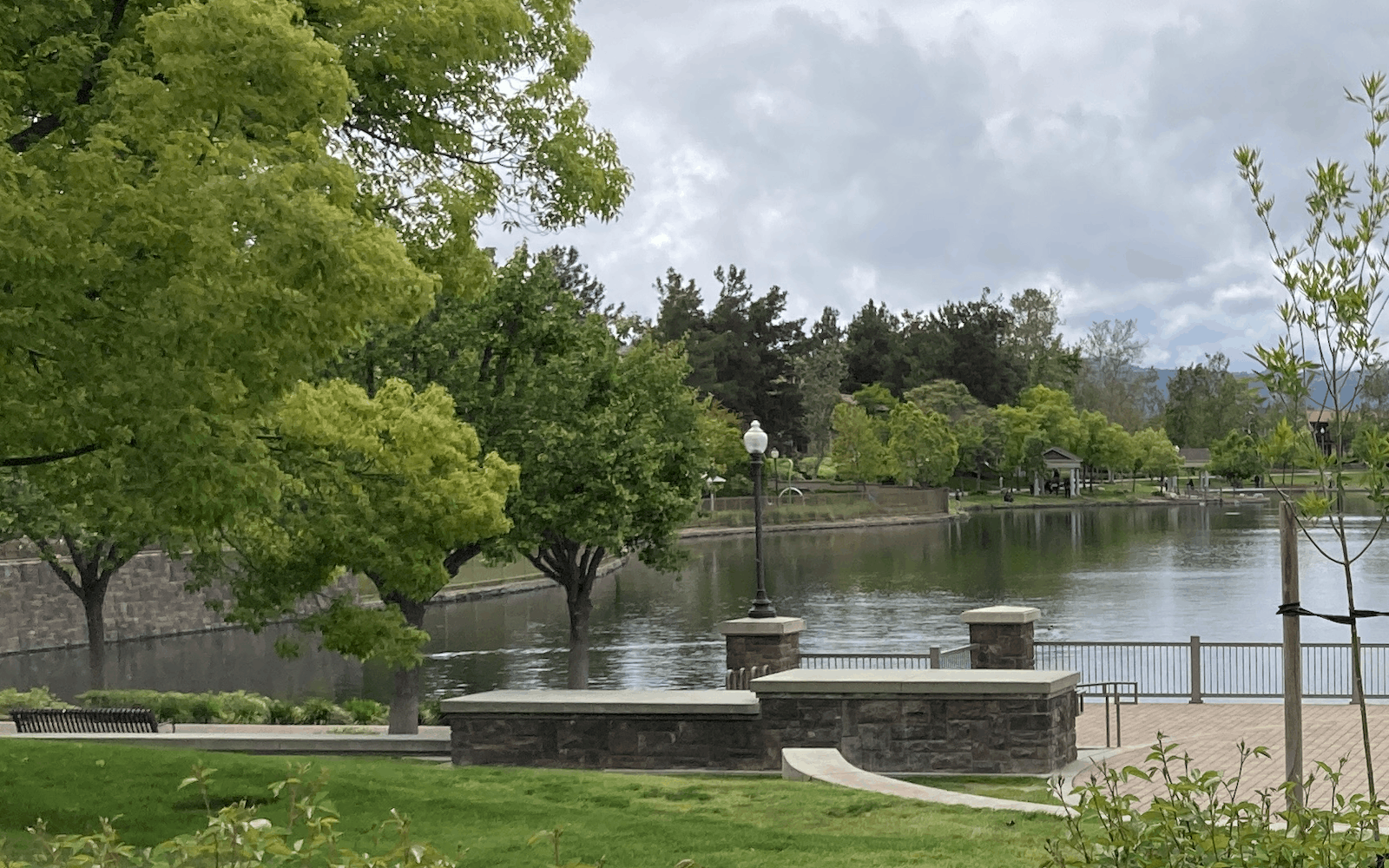 Temecula park and lake